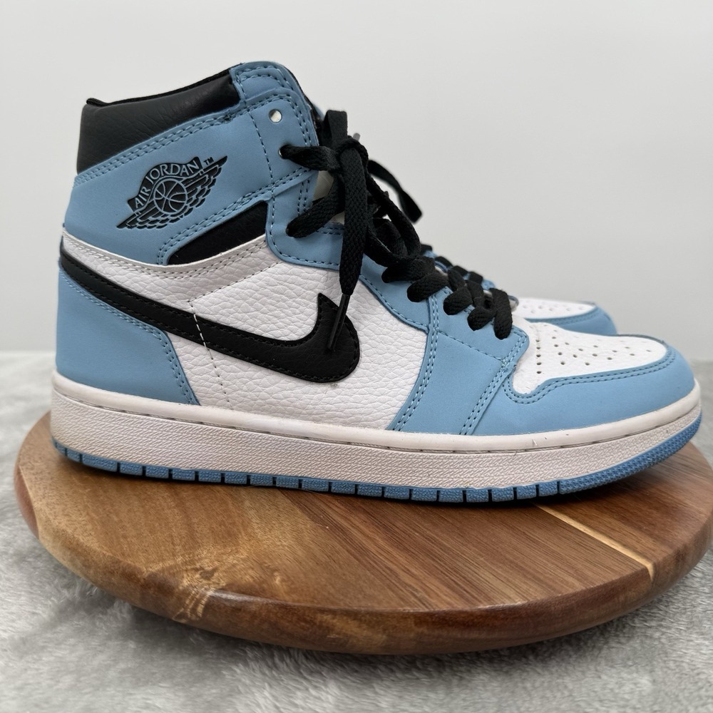 Nike Air JORDAN 1 High Top  Retro Womens 8 EU 39 University‎ Blue Black